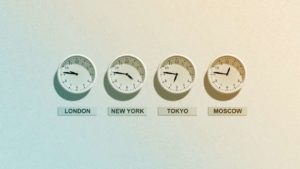 4 horloges indiquant les horaires de 4 villes différentes
